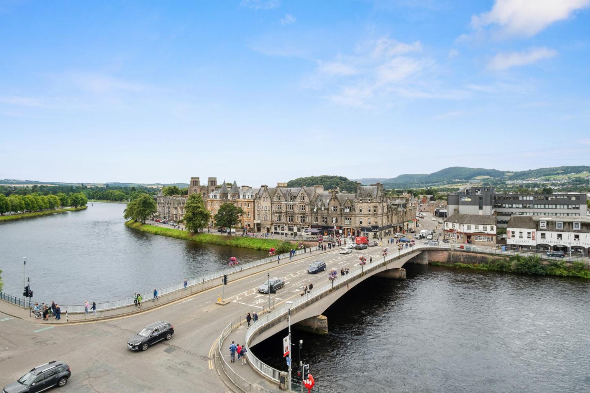 By The Bridge By Toppo Apartment Inverness Exterior photo